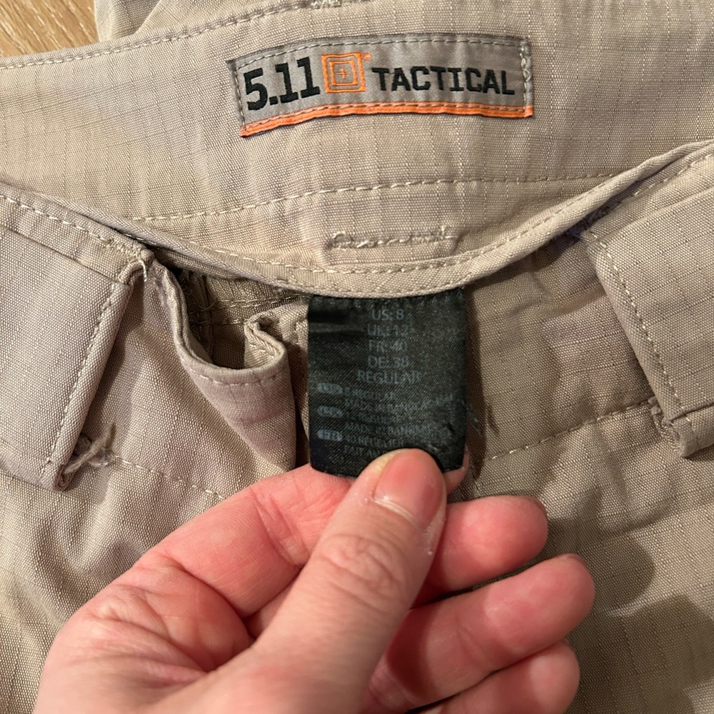 5.11 Women’s Tactical Cargo Pants - Brown & Tan Size 8 - Picture 3 of 4
